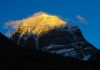 Chiêm bái núi Kailash linh thiêng nổi tiếng trong tour du lịch Tây Tạng Chiêm bái núi Kailash linh thiêng nổi tiếng trong tour du lịch Tây Tạng